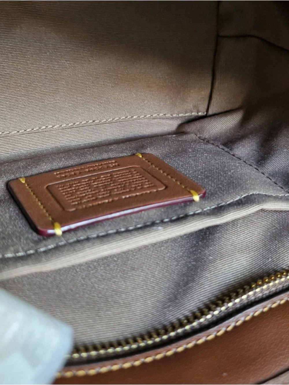 NWT Coach X Peanuts City Mini Tote Bag Signature Canvas With Snoopy Print CBS83 - Picture 6 of 6